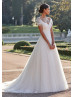 Strapless Ivory Lace Tulle Wedding Dress With Detchable Cape